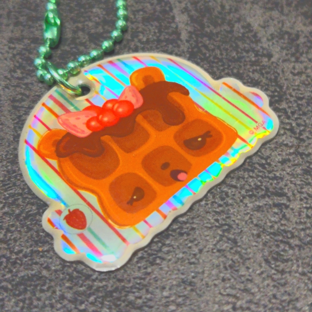 Ultra RARE HTF Holographic Berry Waffles Num Noms Mystery Tag Charm 1 of 6 Shiny